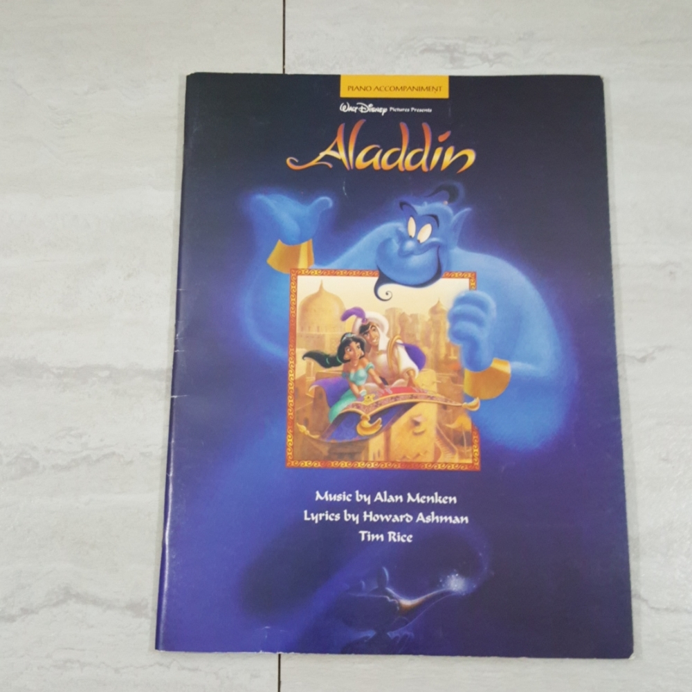 Vintage Aladdin 1993 Walt Disney Piano Accompaniment book
